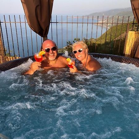 B&B Roomantic & Piscina Idromassaggio Cefalù Dış mekan fotoğraf