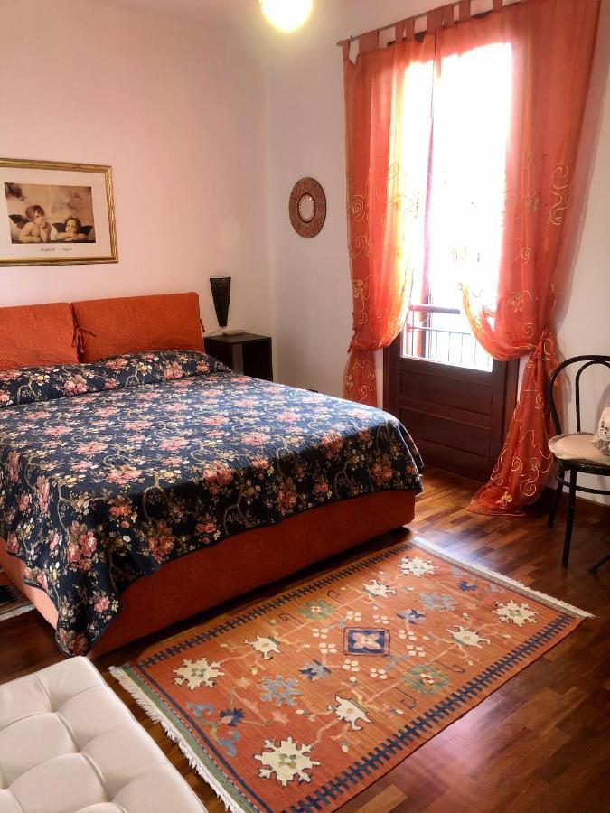 B&B Roomantic & Piscina Idromassaggio Cefalù Dış mekan fotoğraf