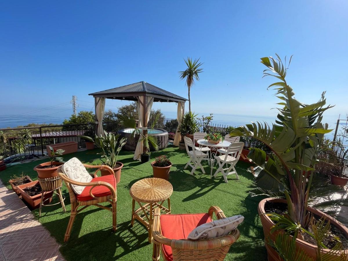 B&B Roomantic & Piscina Idromassaggio Cefalù Dış mekan fotoğraf