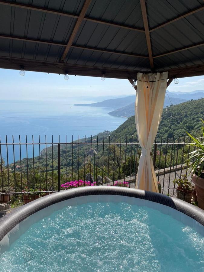 B&B Roomantic & Piscina Idromassaggio Cefalù Dış mekan fotoğraf