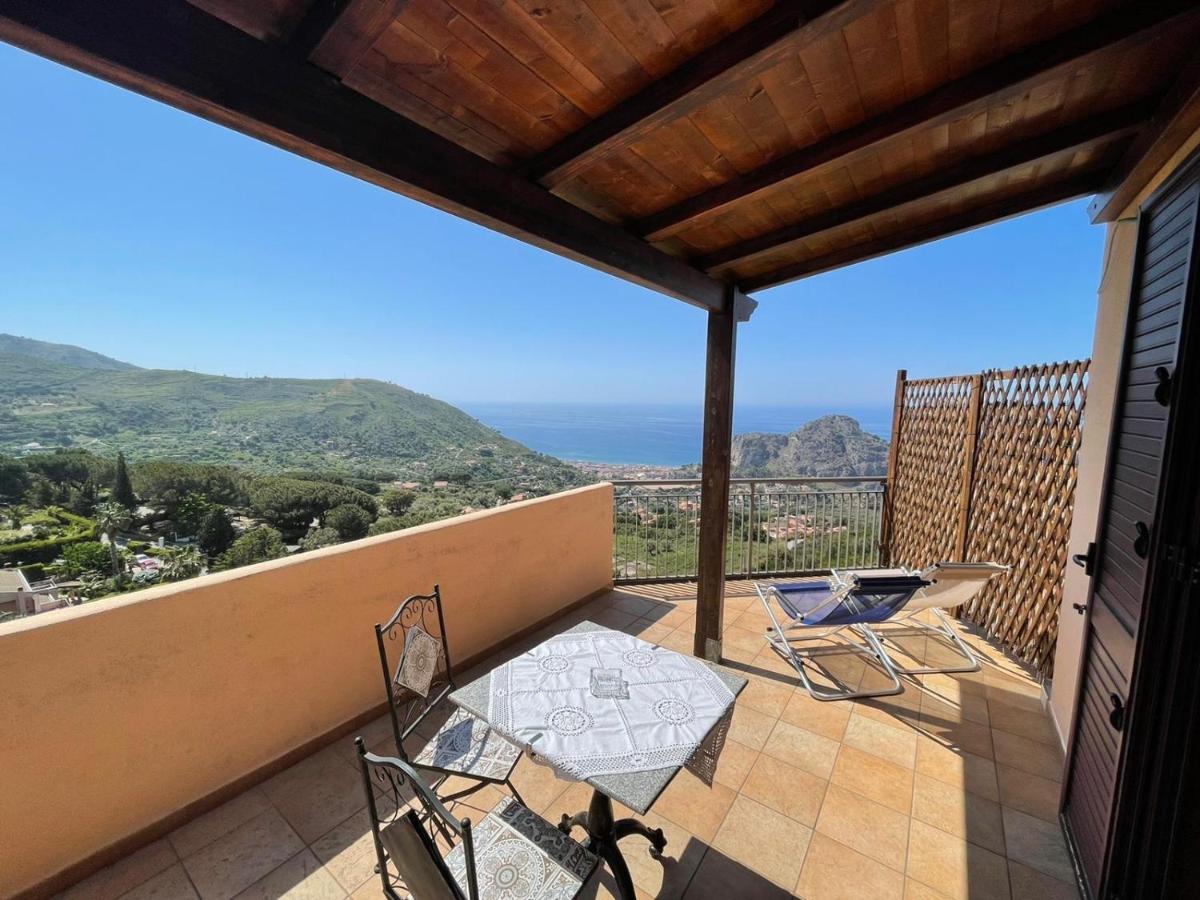 B&B Roomantic & Piscina Idromassaggio Cefalù Dış mekan fotoğraf